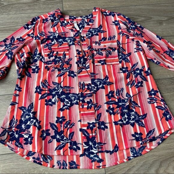 NWOT NY Collection Plus Size  Printed Utility Top - Picture 6 of 11